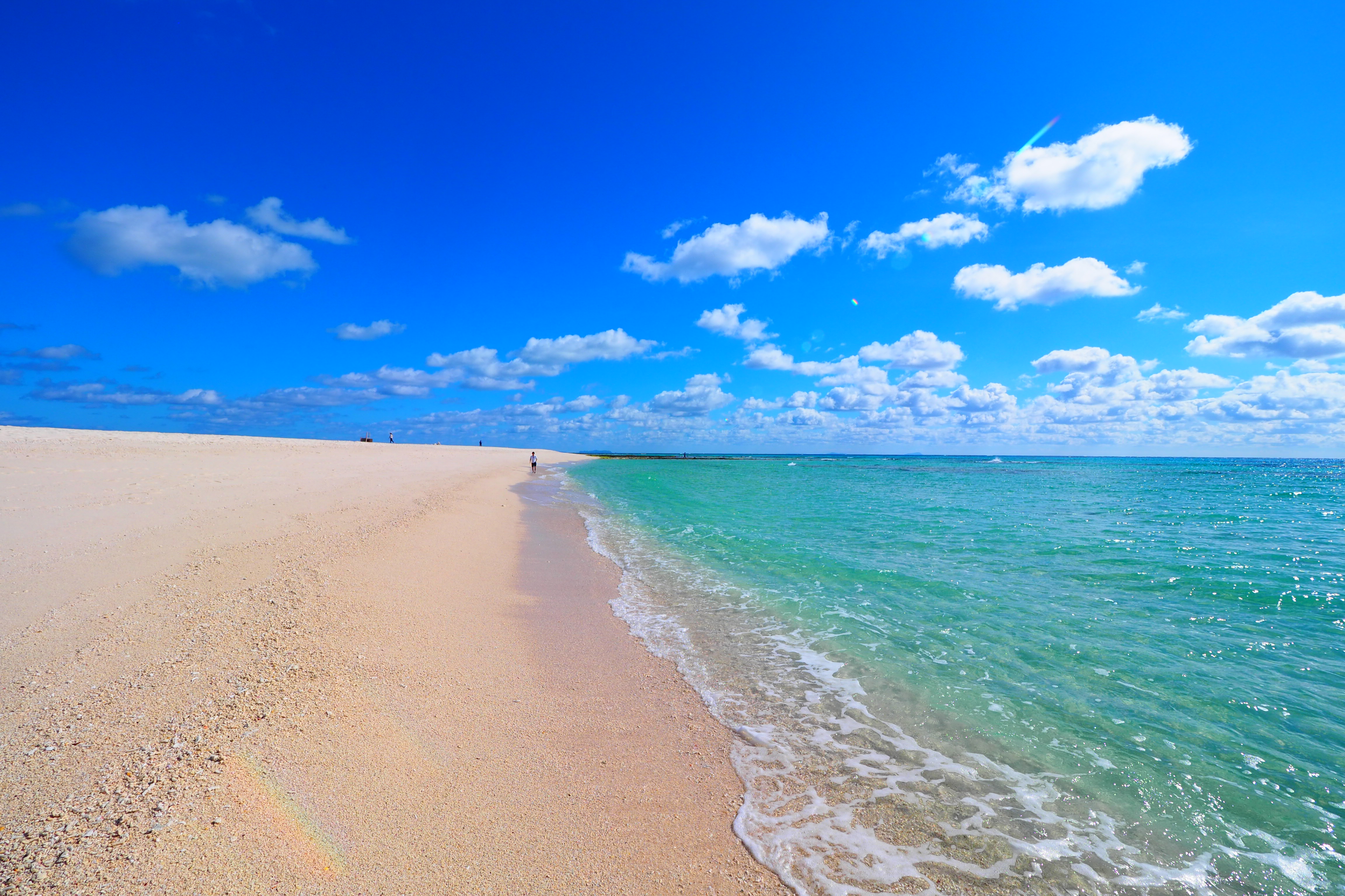久米島の畳石・島内観光の見どころ