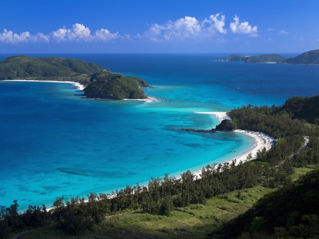 座間味島の慶良間ブルー（イメージ）