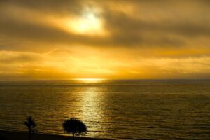 イーフビーチの夕陽（イメージ）
