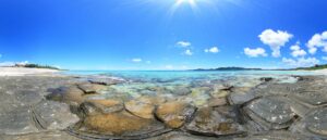 久米島の畳石（イメージ）