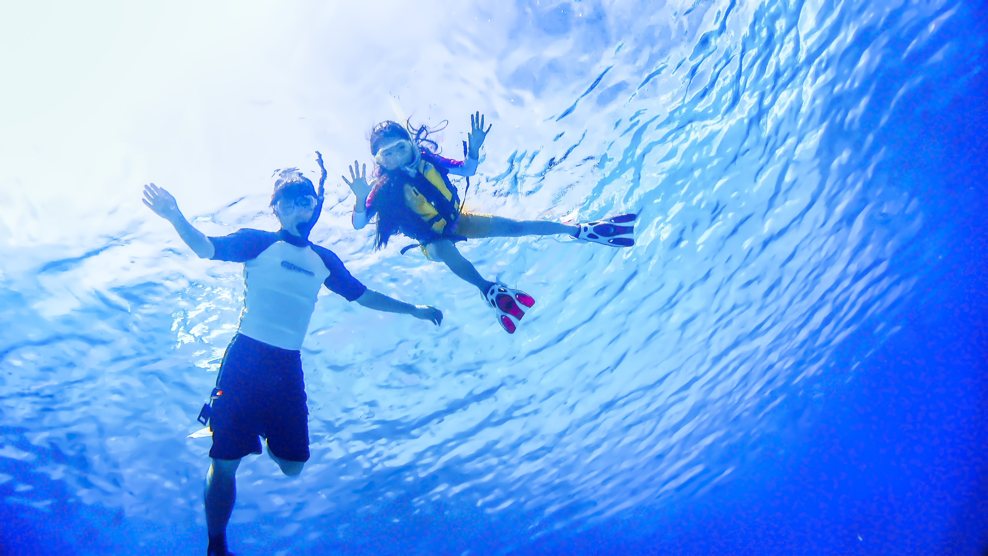 久米島オーシャンジェット完全ガイドと沖縄の海の魅力