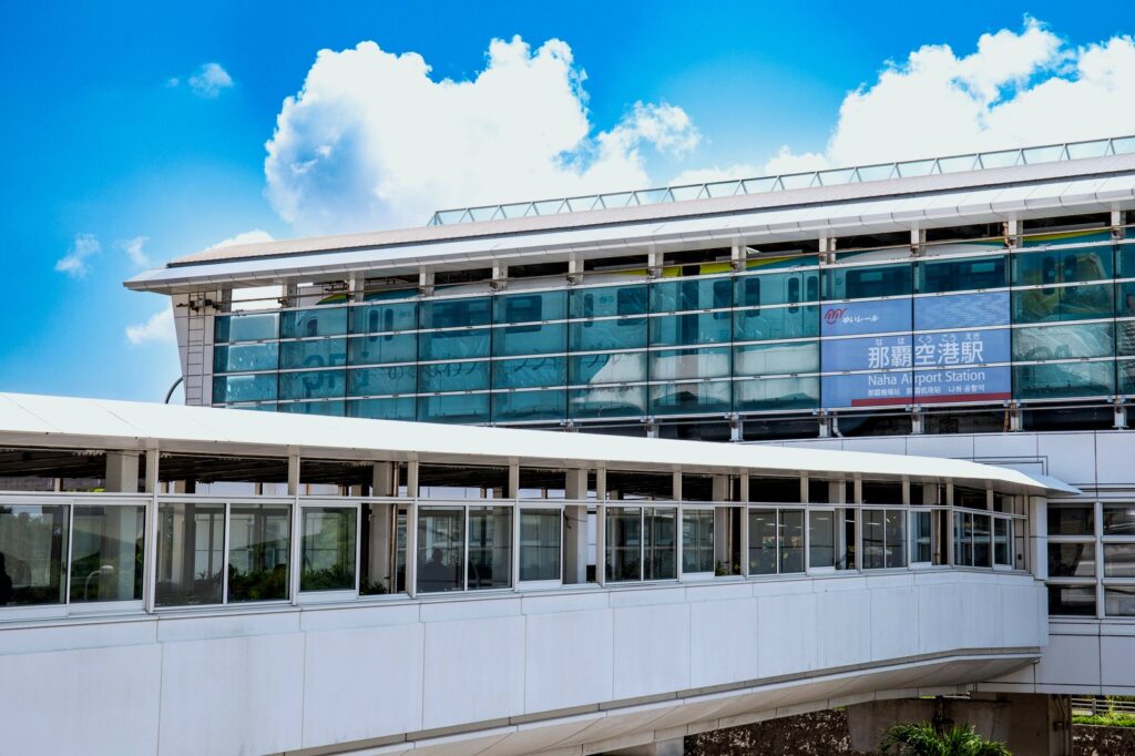 沖縄のアクセス（イメージ）