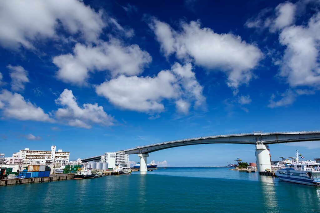 沖縄の高速船航路（イメージ）