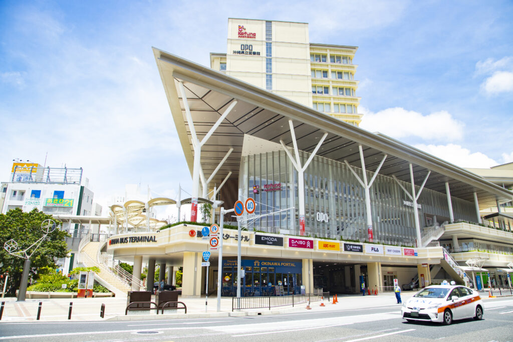 カップル旅行（イメージ）